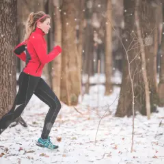Peut-on courir quand il gèle ? Évitez les risques et restez en sécurité