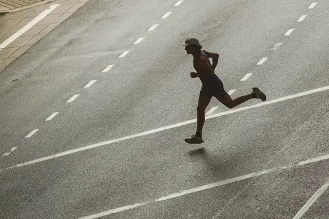 Calculez les calories perdues en footing et boostez votre course